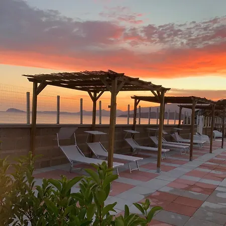 Edoardo E Franca Апартаменты Минтурно